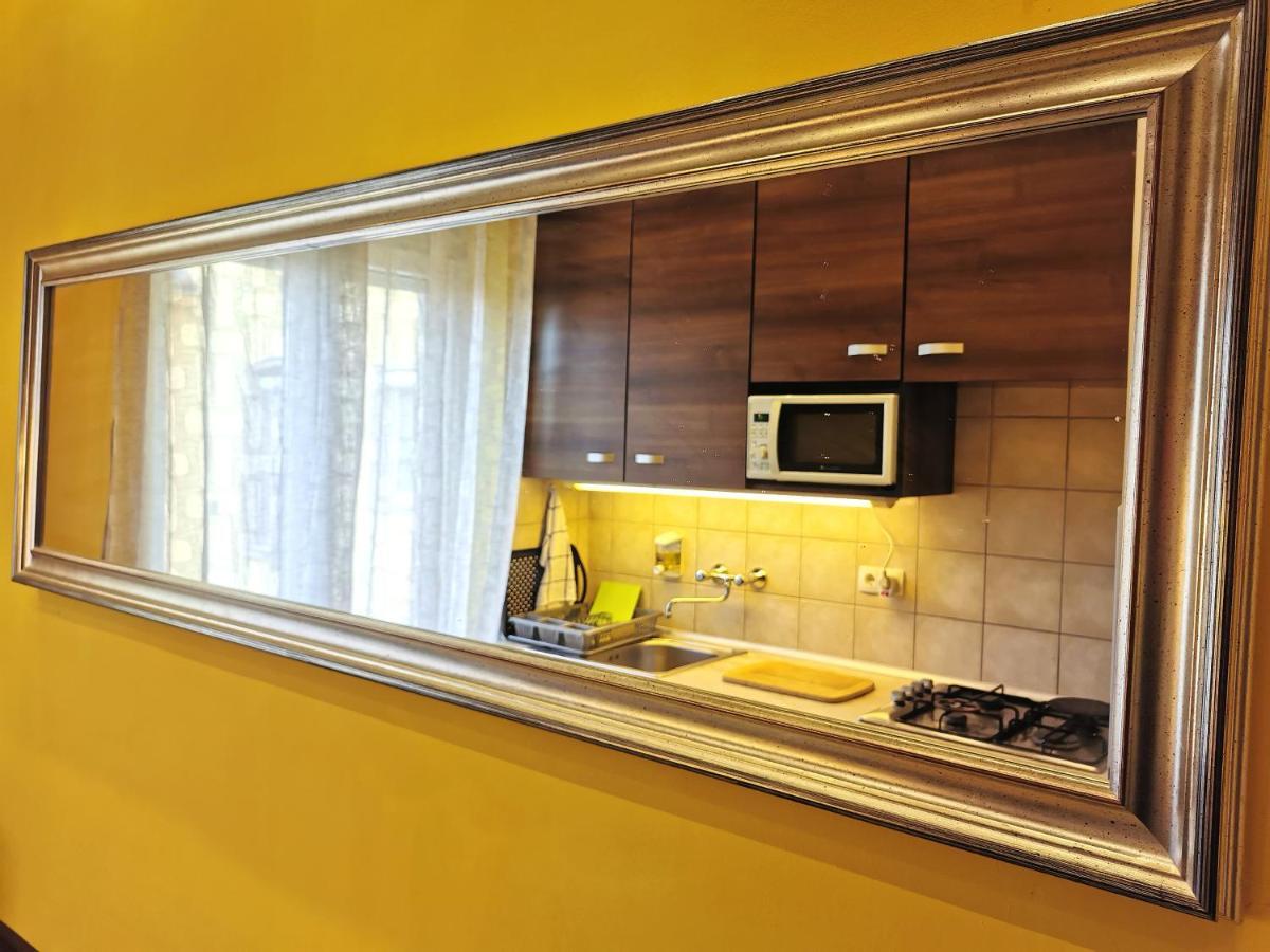 Smart B Apartman Miskolc Exteriör bild