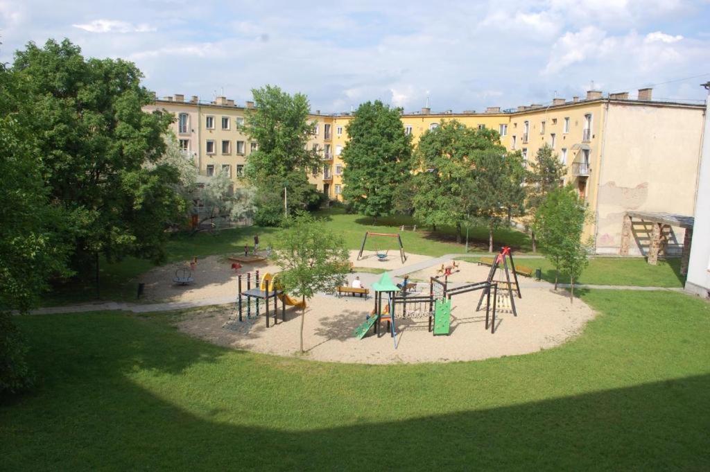 Smart B Apartman Miskolc Exteriör bild